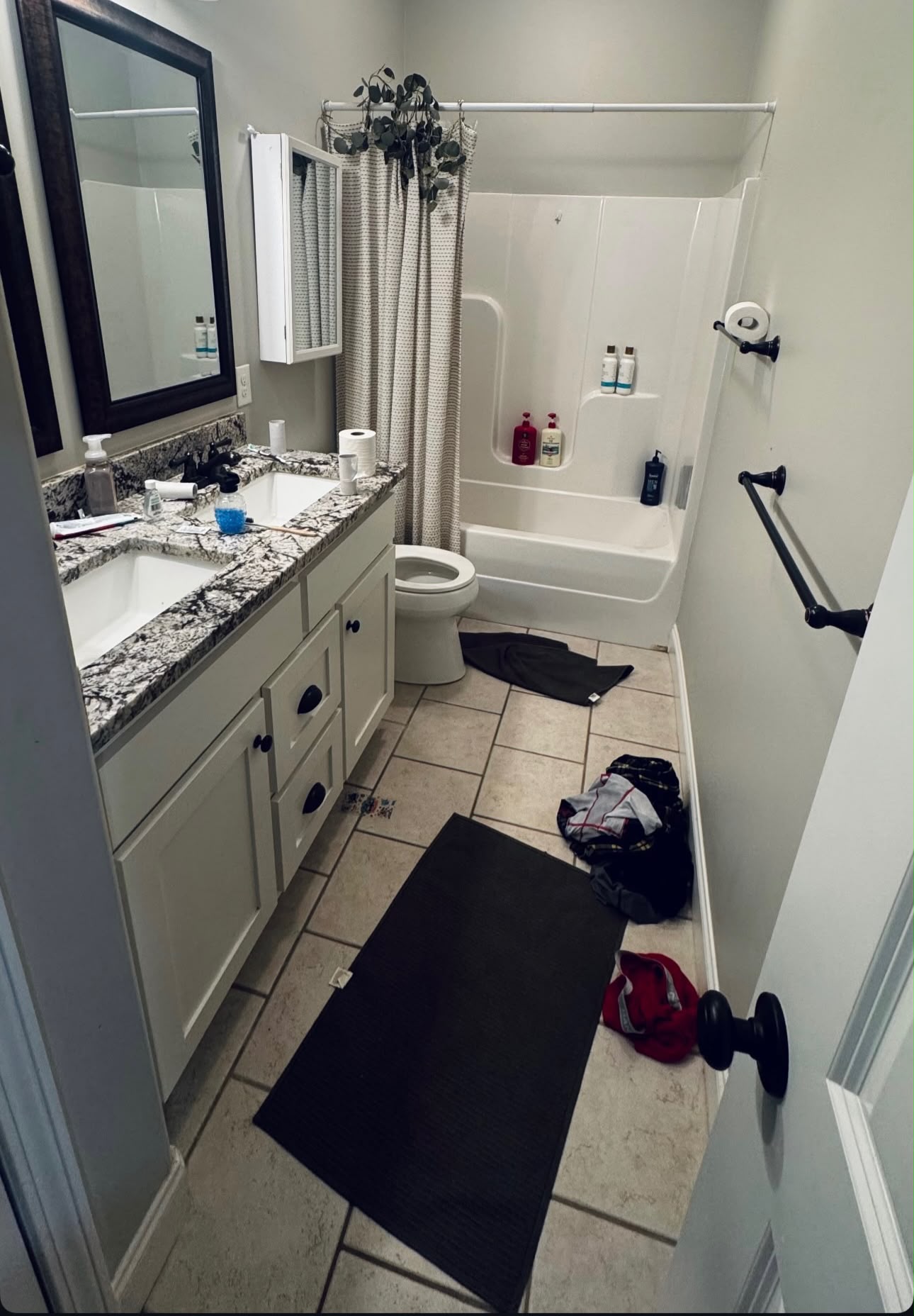 Full Bathroom Refresh before cleaning